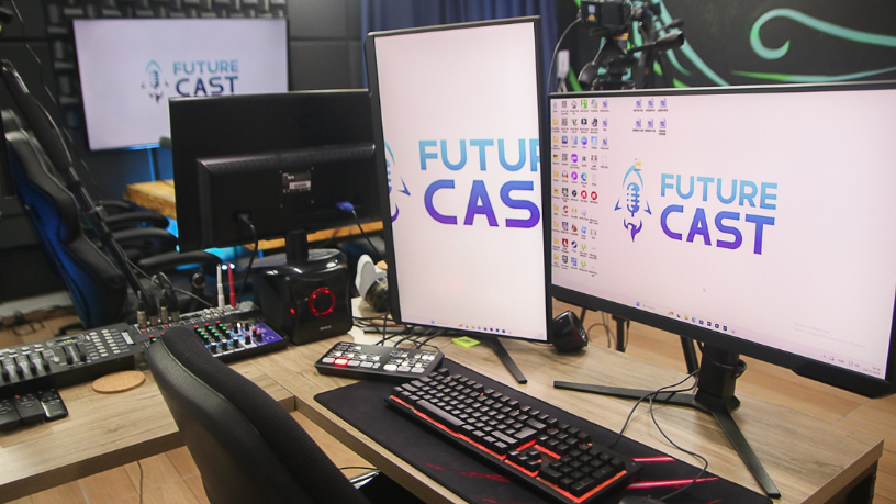 Future Cast TV destaca como os podcasts tornam o aprendizado mais acessível, dinâmico e integrado ao dia a dia dos estudantes.