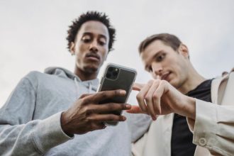 Os Impactos da Nova Legislação sobre o Modelo de Negócios das Redes Sociais no Brasil