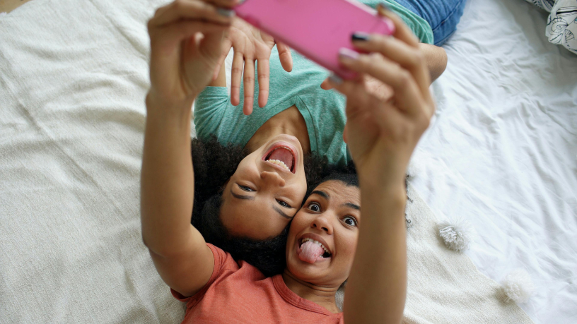Instagram reforça contas adolescentes: o que muda para criadores, marcas e usuários no Brasil